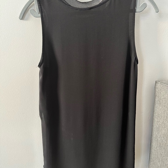 Wilfred Aritzia Black Silk Sleeveless Top Size XS - Picture 5 of 5